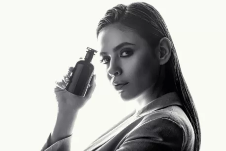 Najpopularniejsze perfumy damskie i męskie w 2025 roku – trendy zapachowe